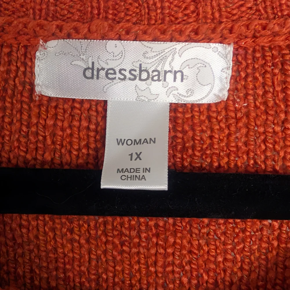 Dressbarn Women's Lightweight Rust Orange Scoop Neck Cable Sweater - Picture 3 of 4